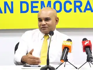ކައުންސިލް އިންތިޚާބު ގައި ވާދަކުރާ އެމްޑީޕީގެ ކެންޑިޑޭޓުންނަށް ވަޒީފާގެ ހުށަހެޅުމާއި، ބިރު ދެއްކުން ފަދަ ކަންކަން ދަނީ ހިނގަމުން: ބިގޭ