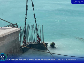Hithaadhoo harbor breakwater, quaywall construction