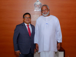Fisheries Minister Dr. Hussain Rasheed Hassan with Minister of Agriculture Mahinda Amaraweera