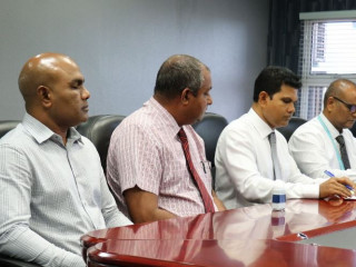 އެއްބަސްވުމުގައި ސޮއިކުރުމަށް ބޭއްވި ރަސްމިއްޔާތުގެ ތެރެއިން