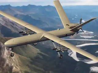 އީރާނުގެ ޝާހިދު-129 މަރުކާގެ ޑްރޯން.