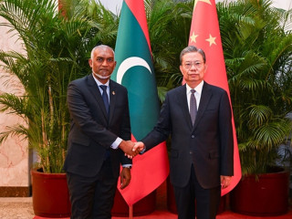 Chairman of the Standing Committee of the 14th NPC and Member of the Standing Committee of the Political Bureau of the 20th CPCCC with President Muizzu