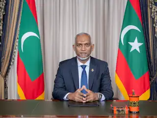 ރައީސް ޑރ.މުހައްމަދު މުއިއްޒު