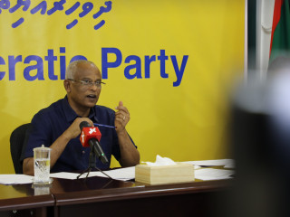 ކެމްޕޭން ބައްދަލުވުމުގައި ރައީސް ޞާލިޙު ވާހަކަފުޅުދައްކަވަނީ