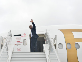 ރައީސުލް ޖުމްހޫރިއްޔާގެ ދެ ކަނބަލުން ސިންގަޕޫރަށް ފުރާވަޑައިގެންފި