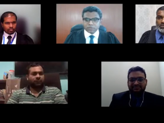 ޗެނަލް13ގެ ވަޒީފާއިން ޒައިދު ވަކިކުރި މައްސަލާއި ހައިކޯޓުގައި ހުކުމް ކުރުމަށް ބޭއްވި ޝަރީއަތުގެ އަޑުއެހުމުގެ ސްކްރީން ފޮޓޯއެއް