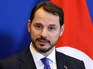 ތުރުކީވިލާތުގެ ކުރިޣެ ފިނޭންސް މިނިސްޓަރ ބެރާޓް އަލްބޭރާކް