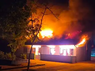A fire has broken out and is currently spreading at the Gaafu Alif Atoll Education Centre