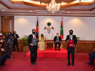 The agreements were signed as part of Bangladeshi PM Sheikh Hasina's ongoing visit to Maldives