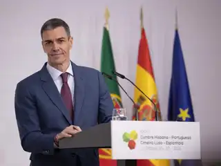 ސްޕެއިންގެ ބޮޑު ވަޒީރު ޕެޑްރޯ ސަންޗޭޒް.