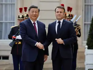 ޗައިނާއާ ގުޅިގެން، އީރާން ހަނގުރާމަ ހައްލު ކުރަން މަސައްކަތް ކުރާނެ ކަމަށް ފްރާންސް އިން ބުނެފި 