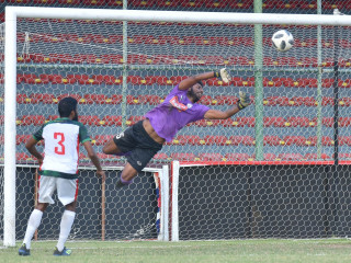 އީގަލްސްގެ ގޯލްކީޕަރު ސުޖަން ޕެރޭރާ: ލަންކާ އަށް ގޮސްފައިވަނީ ބުދަ ދުވަހުގެ ވަގުތެއްގައި