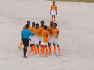 ދިއްދޫގެ އީދު ފުޓްބޯޅަ މެޗްގައި ހިނގި ހަމަނުޖެހުމުގެ ތެރެއިން