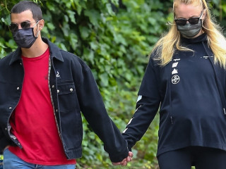 ސޯފީ ޓަރނަރ އާއި ޖޯ ޖޯނަސް