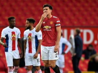 ޔުނައިޓެޑް ބަލިވިއިރު، އާސެނަލަށް މޮޅެއް