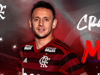 ރަފީނާ ފްލެމިންގޯ ޖޯޒީގައި