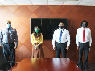 ބްރޯޑްކޮމްގެ ރައީސް އަދި ނައިބު ރައީސް އަންގާރަ ދުވަހު ޓޫރިޒަމް މިނިސްޓަރ އާއި ބައްދަލުކުރައްވާފައި