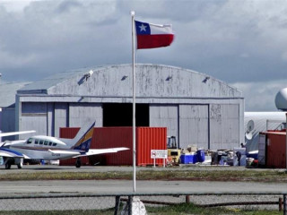 ގެއްލުނު ޗިލީގެ ފްލައިޓްގެ ބައެއް ބައިތައް ފެނިއްޖެ