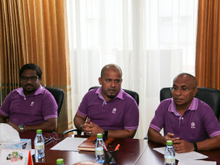 އިލެކްޝަންސް ކޮމިޝަންގެ މެންބަރުން