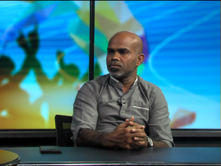 ދިވެހި ކްލަބްތައް މިހާރު މިއޮތް ހާލަތުގައި އޮތްހާ ހިނދަކު ދިވެހި ކްލަބަކަށް ކޯޗު ކަމެއް ނުކޮށްދޭނަން: ނިޒާމްބެ