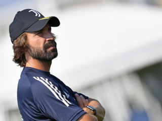 ޔުވެންޓަސްގެ ކޯޗު ޕިރްލޯ ކޯޗިންގ ލައިސަންސް ނަގައިފި