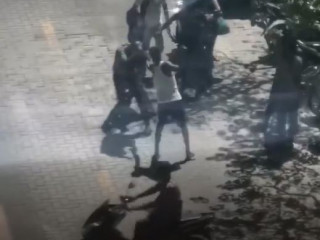 ހުޅުލޭ ފެރީ ޓާމިނަލް ސަރަހައްދުގައި ހަމަނުޖެހުން ހިންގަނީ