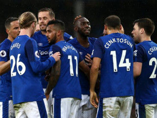 އެވަޓަންގެ ކުޅުންތެރިން