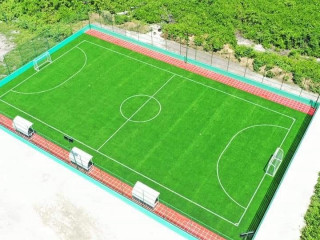 ހދ. ކުރިނބީގައި ކުޅިވަރާ ބެހޭ ވުޒާރާއިން އެޅި ފުޓްސަލް ދަނޑު