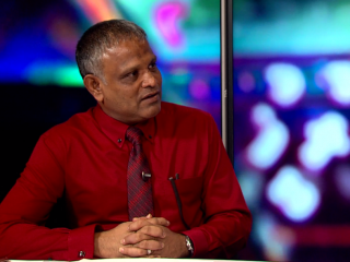 މިނިސްޓަރ އޮފް ހަޔަރ އެޑިއުކޭޝަން ޑރ އިބްރާހިމް ހަސަން ފަލަސުރުހީ ޕްރޮގުރާމްގައި ވާހަކަ ދައްކަވަނީ