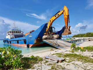 ވ. ރަކީދޫ ބަނދަރުގެ މަސައްކަތް މިއަހަރުގެ އޮކްޓޯބަރު މަހު ނިމޭނެކަމަށް ލަފާކޮށްފި