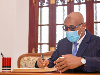 Former United Nations Children\'s Fund (UNICEF) Resident Representative to the Maldives Dr. Munir Safieldin