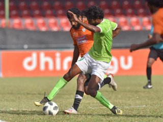 އީގަލްސް އަދި ގްރީން ބައްދަލުކުރި މެޗުގެ ތެރެއިން