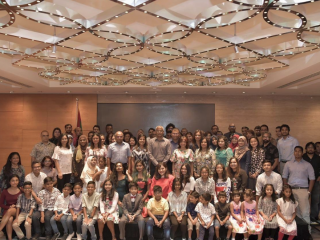 ރައީސް އާއި ފޮރިން މިނިސްޓަރ ސިންގަޕޫރުގައި އުޅޭ ދިވެހިންނާއި ބައްދަލު ކުރައްވަނީ