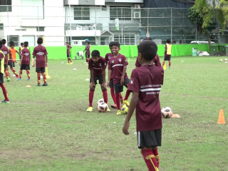 ޓްރެއިނިންގ ސެޝަންތަކުގެ ތެރެއިން