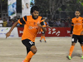 ގައުމީ ޓީމުގެ ކުރީގެ ކުޅުންތެރިޔާ ހަސަން އަދުހަމް (ސަޑޭ)