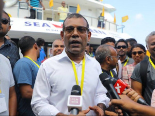 ދަތުރު ނިންމަވާލެއްވުމަށް ރައީސް ނަޝީދު މީޑިއާއަށް މައުލޫމާތުދެއްވަނީ