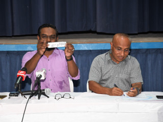 އިލެކްޝަންސް ކޮމިޝަނުން ގުރުލުން ކުރިއަށްގެންދަނީ