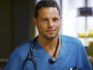 އެލެކްސް ކަރޭވް