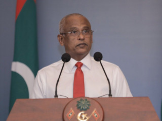 ނޫސްވެރިންގެ ބައްދަލުވުމުގައި ރައީސް އިބްރާހިމް މުހައްމަދު ސޯލިހް ވާހަކަފުޅުދައްކަވަނީ