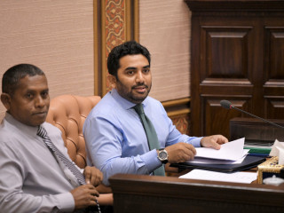 ހެލްތު މިނިސްޓަރ އަބްދުﷲ އަމީން