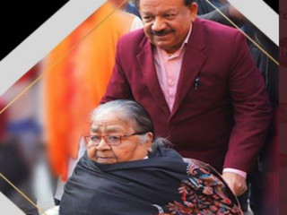 ޔޫނިއަން ހެލްތް އެންޑް ސައިންސް މިނިސްޓަރ ޑރ. ހަރްޝް ވަރުދަން އާއި މަންމާފުޅު