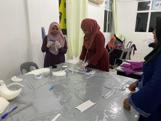 ހއ.އަތޮޅު ހޮސްޕިޓަލްގެ މުވައްޒިފުން ފޭސް މާސްކް ފެހުމުގައި
