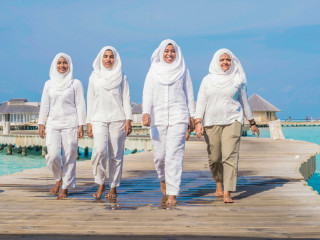 ބޮޑަށް އިސްކަން ދޭނީ ދިވެހިންނަށް ކަމަށް އެ ރިސޯޓުން ވަނީ ބުނެފަ