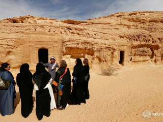 ސައުދީގައި ޓުއަރ ގައިޑުންގެ އަދަދު 13،000 އަށް އިތުރުކުރަނީ