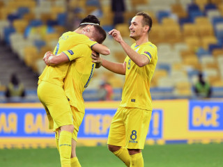 ޔޫކްރޭނާއި ސްޕެއިން ބައްދަލުކުރި މެޗުގެ ތެރެއިން: މި މެޗުން ޔޫކްރޭން މޮޅުވީ 1-0 ން