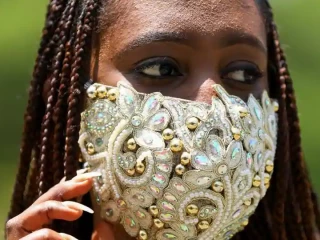 މާސްކް އެޅުން ފެޝަނަކަށް؟!!