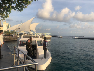 ކުރީގެ ނައިބު ރައީސް އަހުމަދު އަދީބު މިއަދު ހައްޔަރު ކޮށްގެން ކޯޓަށް ގެންދަނީ