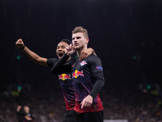 ލެއިޕްޒީގުން ޓޮޓެންހަމް ބަލިކޮށްފި