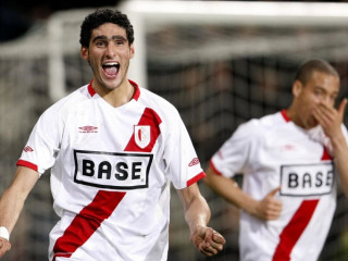 ކުރީގެ ކްލަބު ސަލާމަތް ކުރަން ފެލައިނީގެ ލޯނު އެހީއެއް