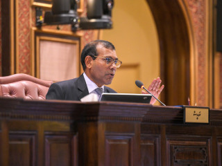 ލާދީނިއްޔަތު ފަތުރަން ބަޔަކު މަސައްކަތް ކުރަމުންދާ ކަމަށް ބުނެ ހުށަހެޅި ކުއްލި މައްސަލަ ގަވާއިދަށް ނުފެތޭތީ ބަލައެއްނުގަތް